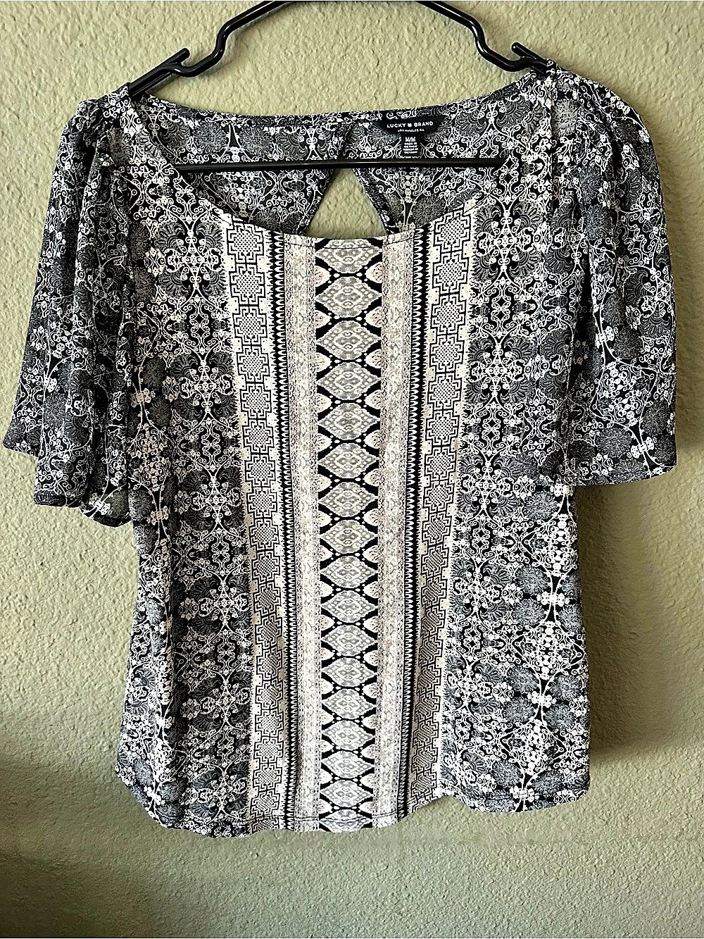 Lucky Brand Printed Short Sleeve Blouse Size Medium